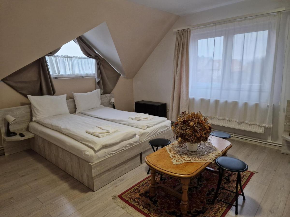 فندق Sepsi Relax Sfântu-Gheorghe المظهر الخارجي الصورة